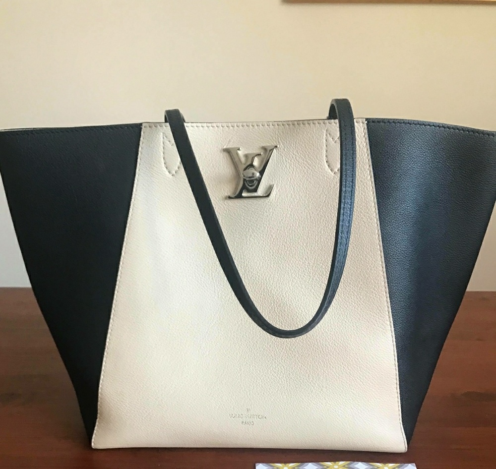 **SOLD*****Lockme Cabas 2017!!